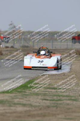 media/Oct-25-2025-CalClub SCCA (Sat) [[34c778dfbe]]/Group 5/Qualifying/